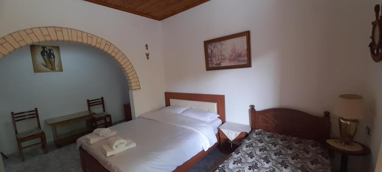 Appartement Honey-House “Kastrioti” à Përmet Extérieur photo